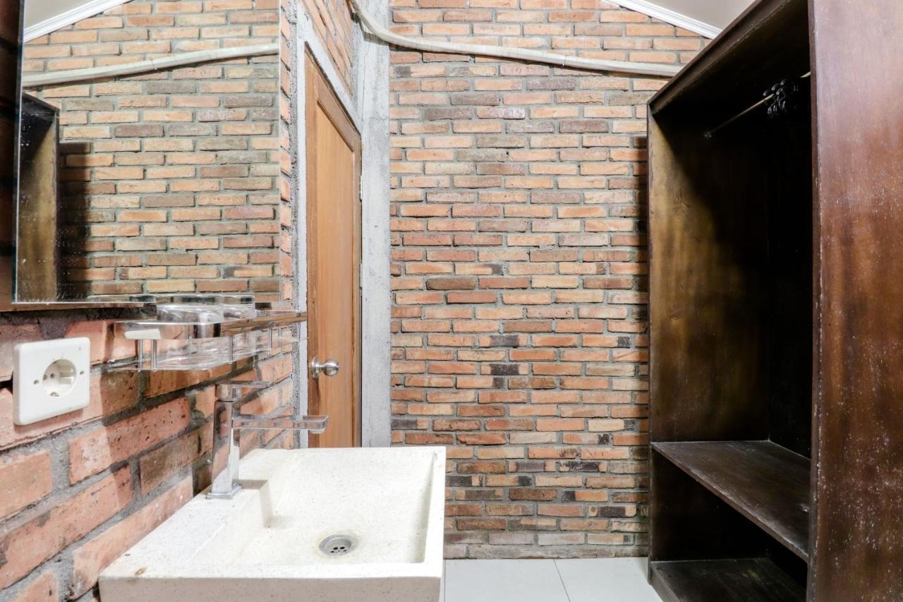 Balkondes Kenalan Hotel Magelang Kültér fotó