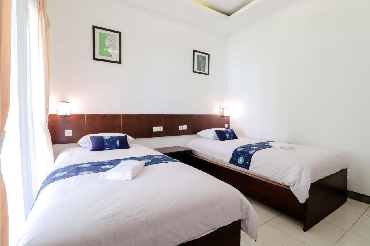 Balkondes Kenalan Hotel Magelang Kültér fotó